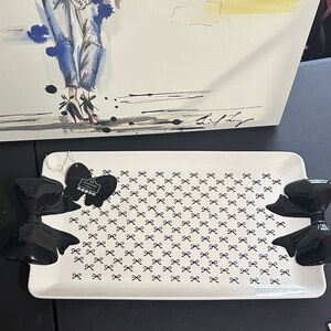 10 strawberry street bow platter